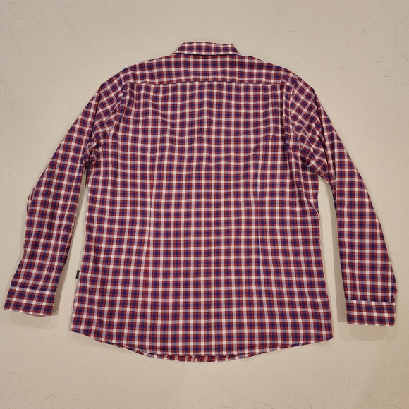 Hugo Boss Regular Fit Button Down XL - Picture 5 of 5